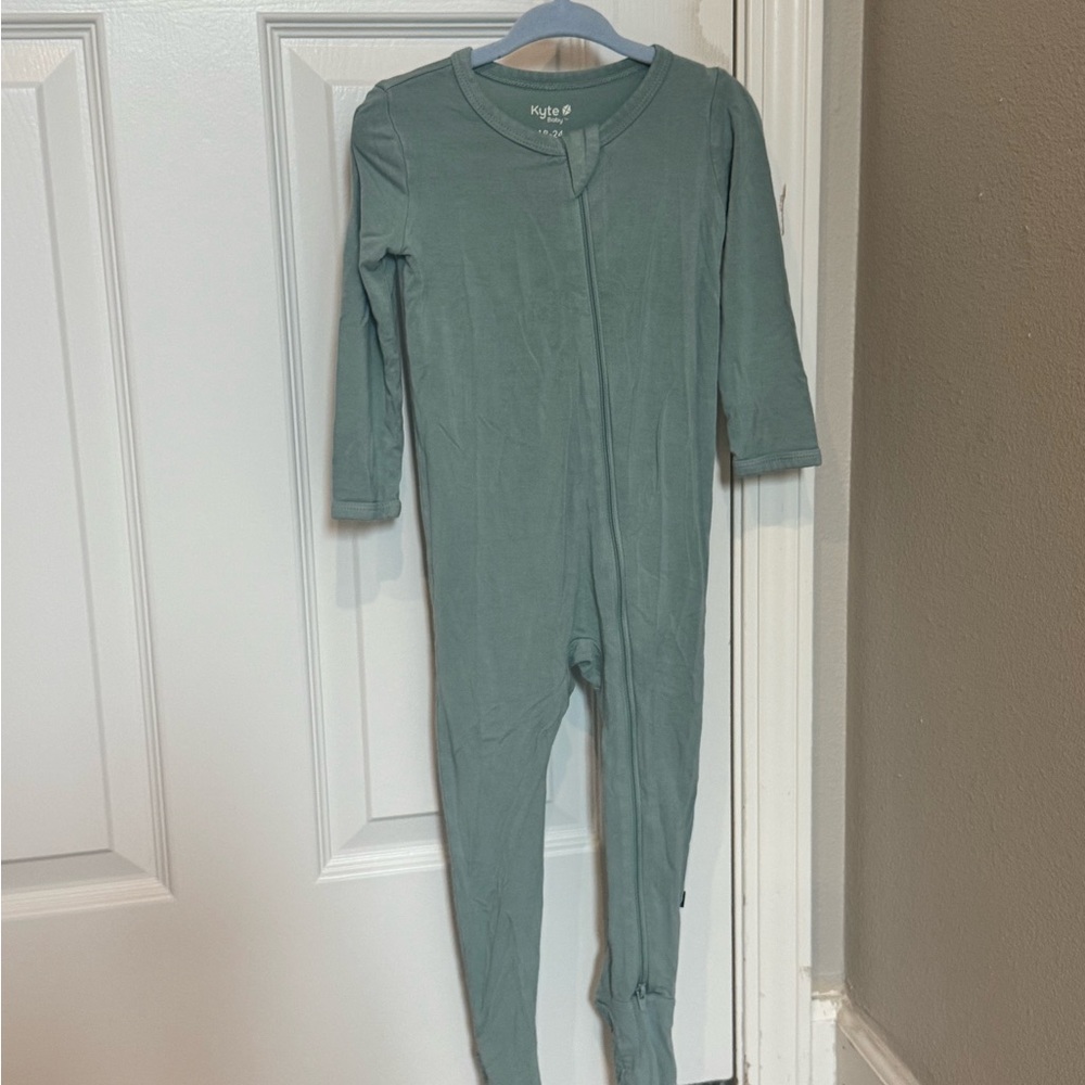 Kyte BABY Dusty Sage Footed One-Piece Pajama